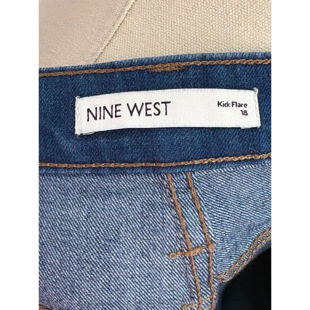 Nine West Kick‎ Flare Jeans Blue Raw Stepped Hem 18